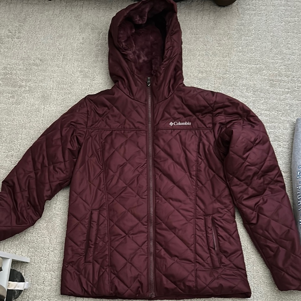 Columbia Burgundy Quilted Hooded Jacket
